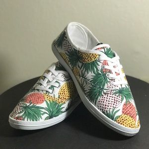 Wild Diva Pineapple Shoes!